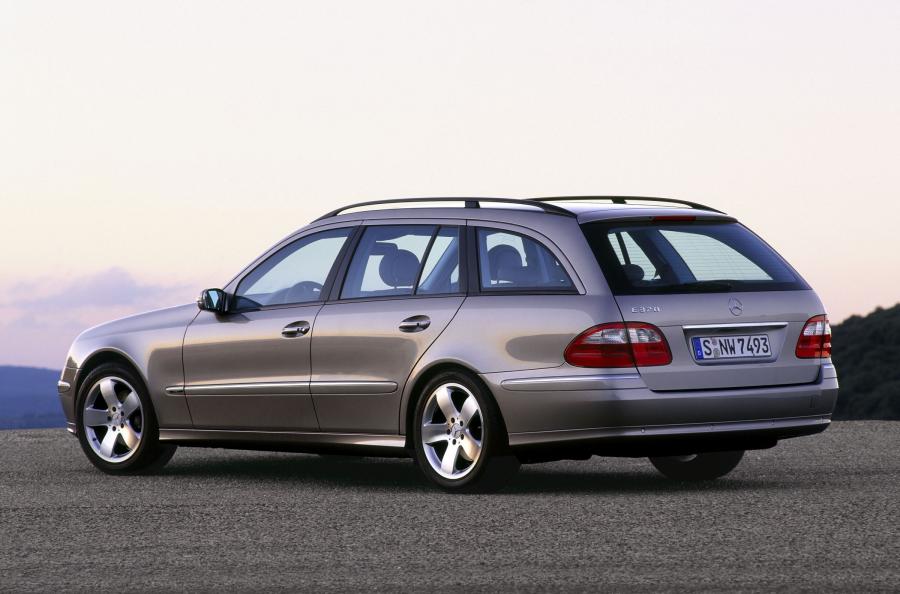  Mercedes-Benz E-Class Estate 2002 года  (фото 34 из 50)